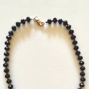 The black crystal necklace