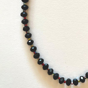 The black crystal necklace