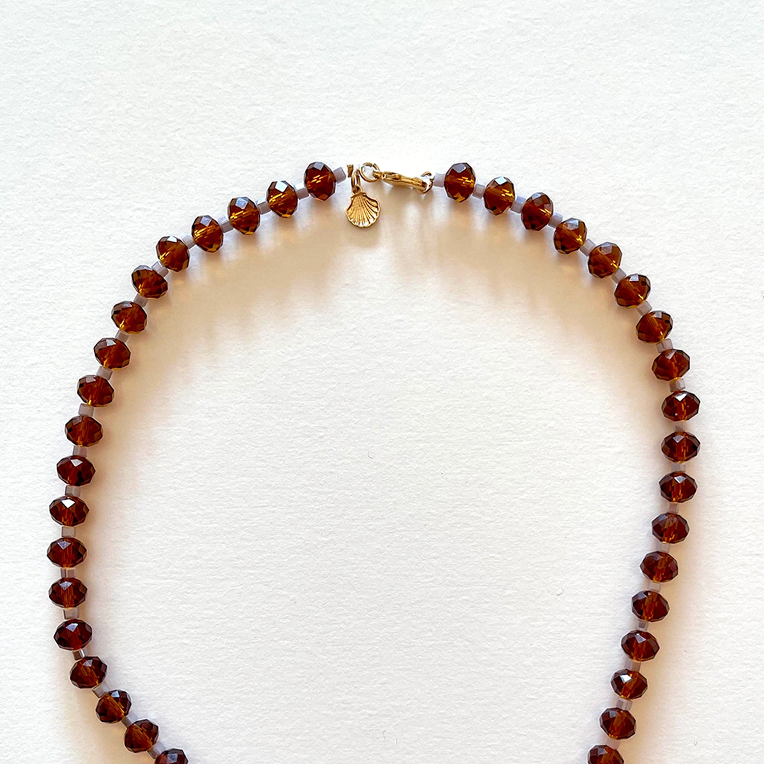 The brown crystal necklace
