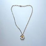 Load image into Gallery viewer, The Daisy necklace
