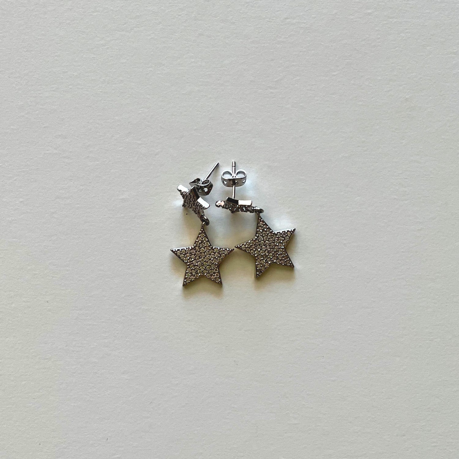 The silver stars earrings