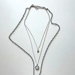 Load image into Gallery viewer, The Virgen del Valle and black necklace
