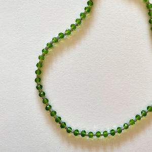 The green crystal necklace