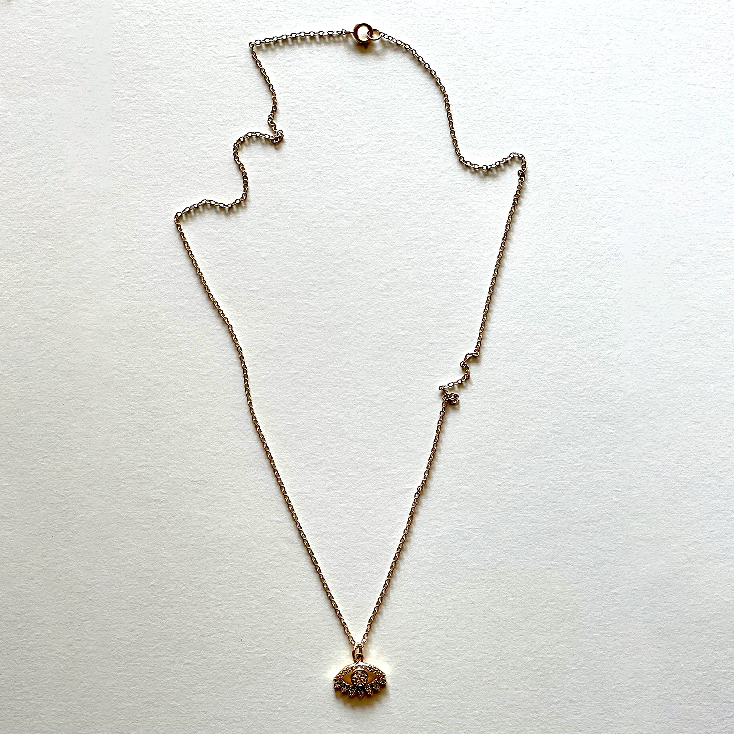 The lucky eye necklace